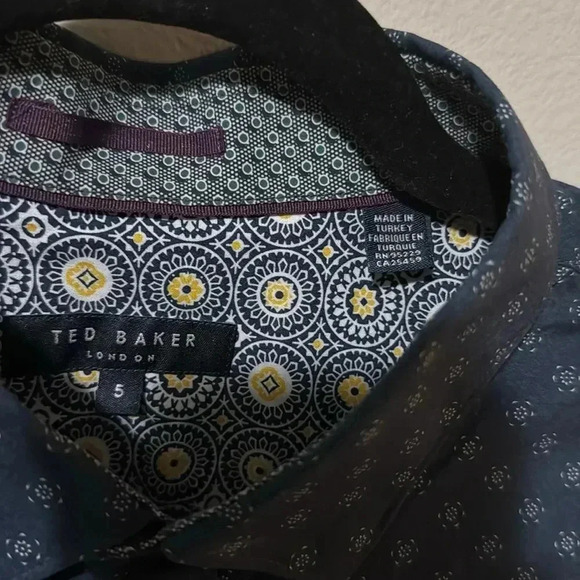 Ted Baker London | 100% Cotton button down, size 5. Navy blue with print. EUC - Picture 3 of 12
